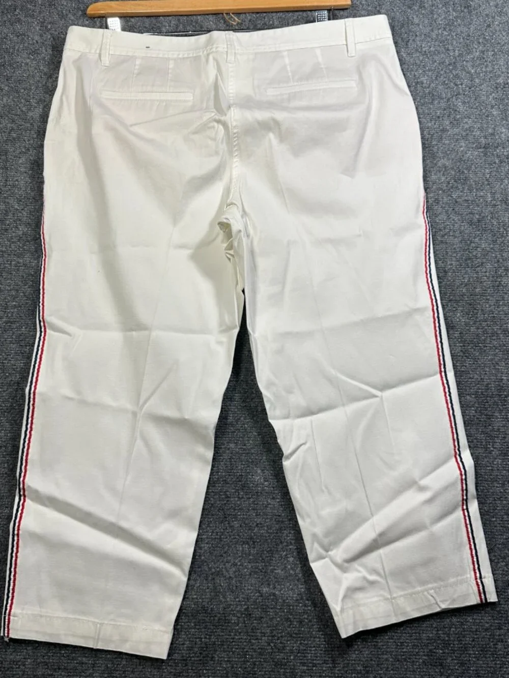 Talbots Pants Womens 14 Relaxed Chino Crop White Cotton Stretch Side Stripe Zip - Picture 7 of 9
